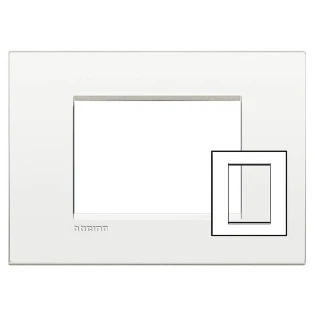 Bticino - Afdekraam schakelmateriaal - BTLNC4826BN BTLNC4826BN 12029332