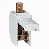 Legrand Aansluitklem voor hoofdkabel 004867 004867 170608